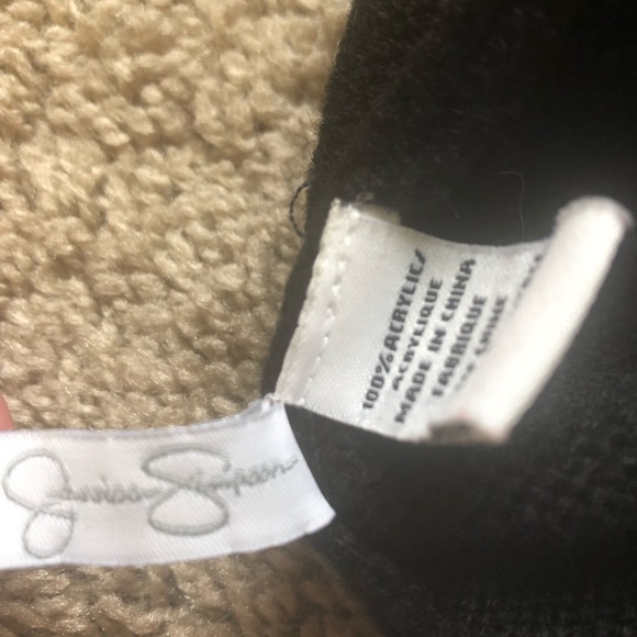 Jessica Simpson black bow fitted beanie - Picture 2 of 4